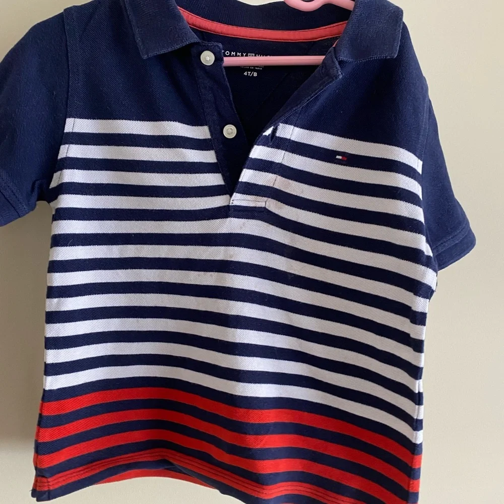 Tommy Hilfiger polo shirt 4T - Picture 1 of 4